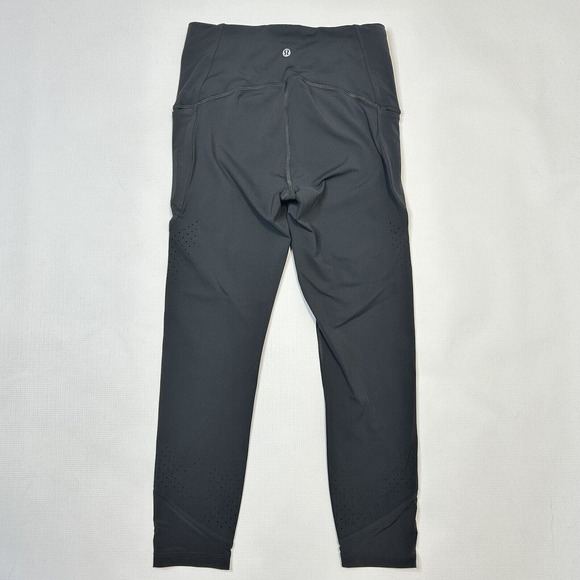 Women's Lululemon Uncovered Strength High-Rise Crop 23" Graphite Grey SZ 6 - Picture 8 of 16